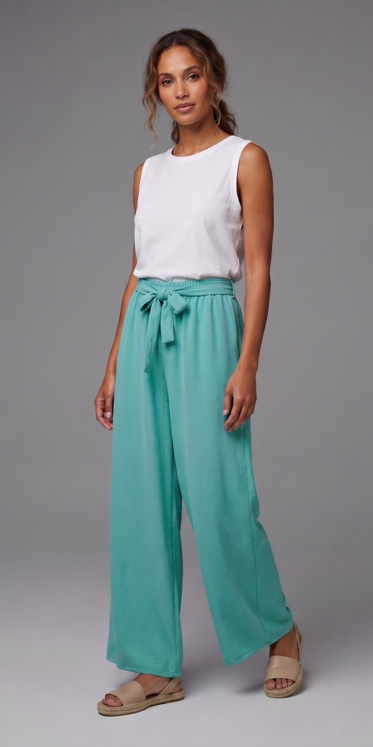 Pantalón palazzo con lazo en cintura