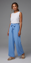 Pantalón palazzo con lazo en cintura