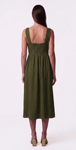 Vestido midi fruncido con tirantes y hebillas